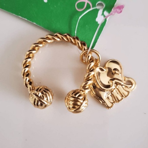 Lilly Pulitzer Gold Tone Key Ring with Elephant Charm NWT‎ Signed - Picture 1 of 4